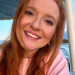 Meet your Posher, Blythe